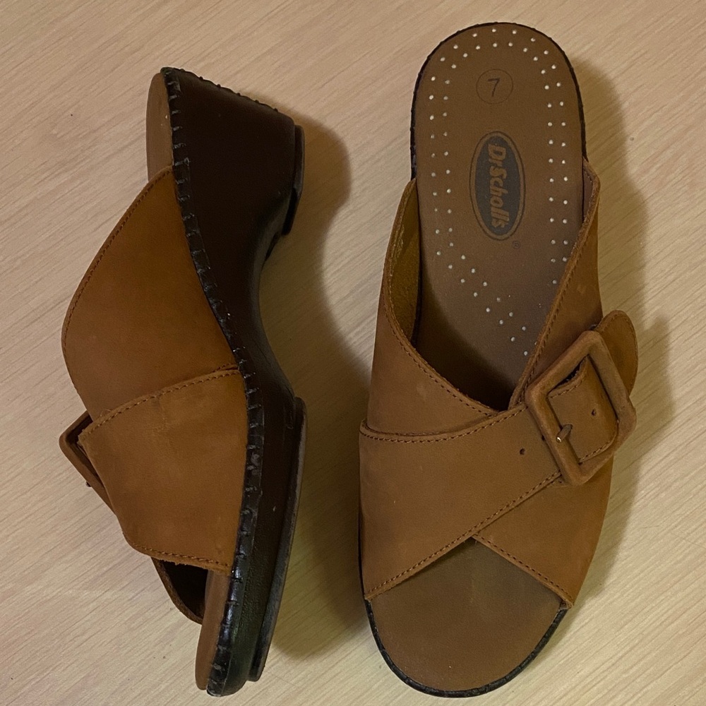 Dr. Scholl's Leather Women's Tan Size 7 Mules with Buckle Spring Summer